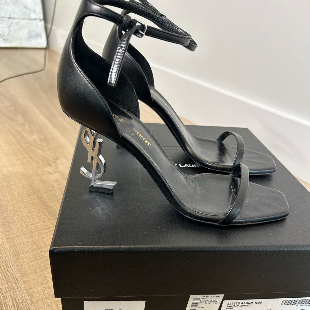 Ysl heels black and silver